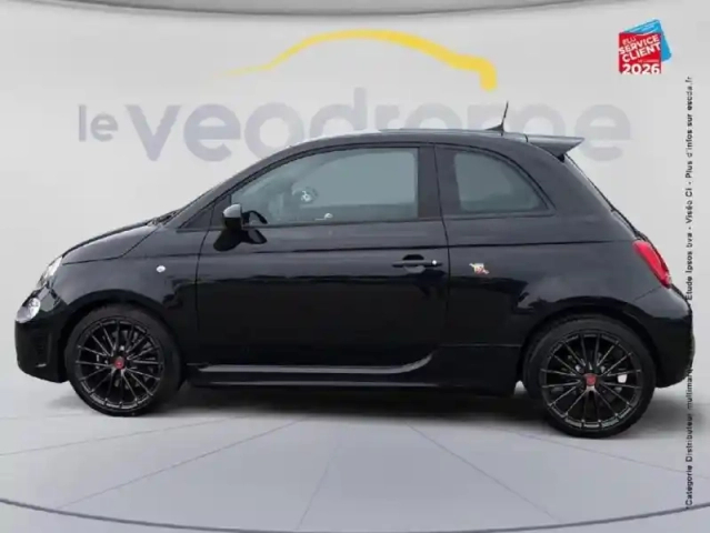 Abarth 500 1.4 turbo t-jet 180ch 695 my22 — photo 9