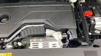 Peugeot 3008 1.2 Hybrid 145ch Allure e-DCS6 — photo 20