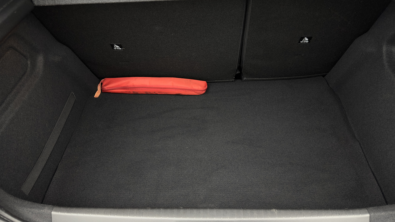 Peugeot 208 PureTech 100 S&amp;S EAT8 — photo 34