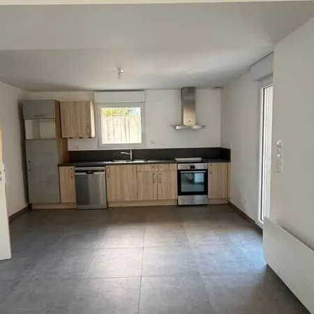 Loue maison T3