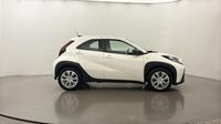 Toyota Aygo X 1.0 VVT-i 72ch Dynamic MY23 — photo 4