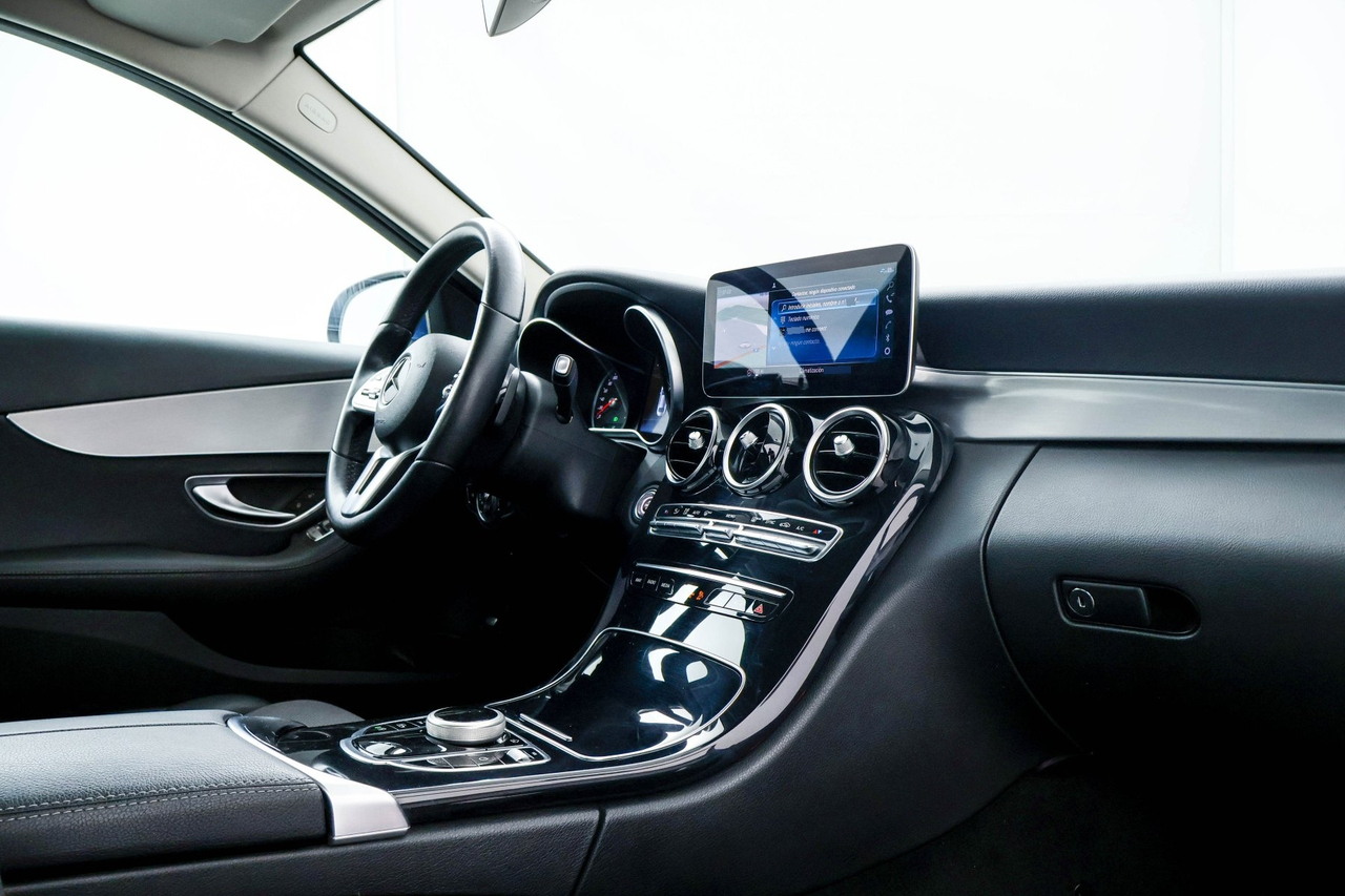 Mercedes Classe C — photo 30