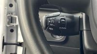 Citroen C3 1.2 PureTech 83ch S&S Shine — photo 17