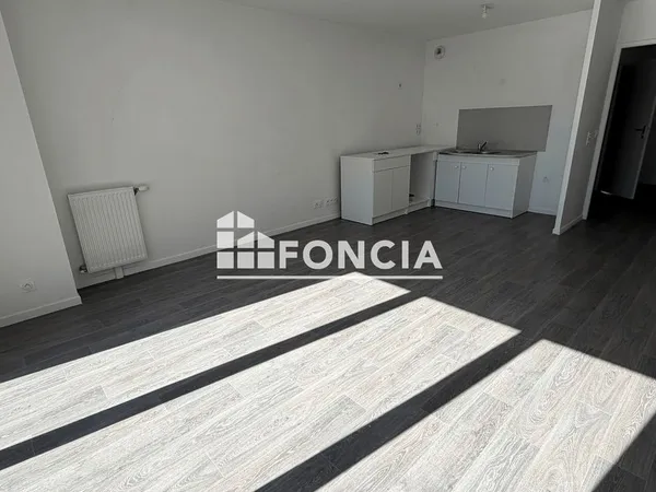 Appartement Location Pontault-Combault 4p 75m² 1259€