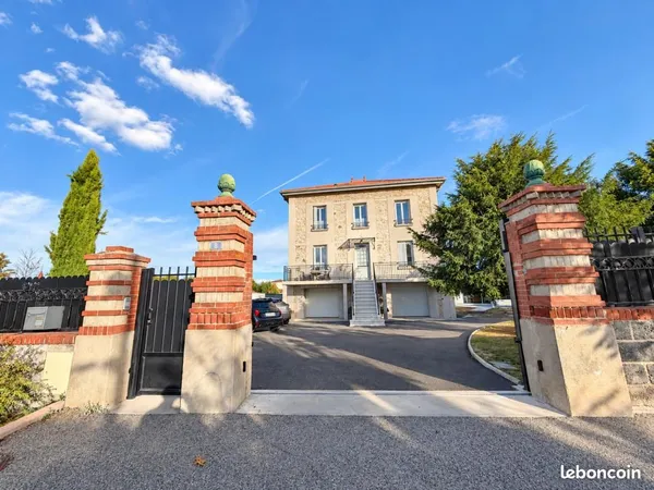 Maison 7 pièces 143 m²