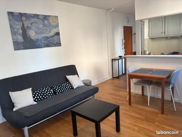 [URL masquée pour votre sécurité] Garenne-Colombes. Les Vallées. Studio meublé 26m2