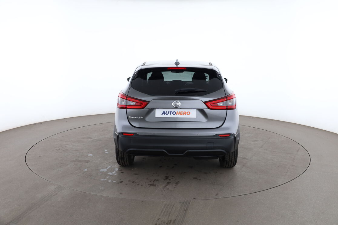 Nissan Qashqai 1.5 dCi Business Edition DCT7 — photo 4