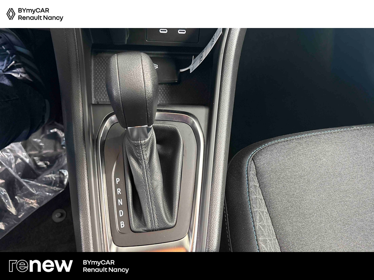 Renault Captur E-Tech full hybrid 145 ch — photo 18