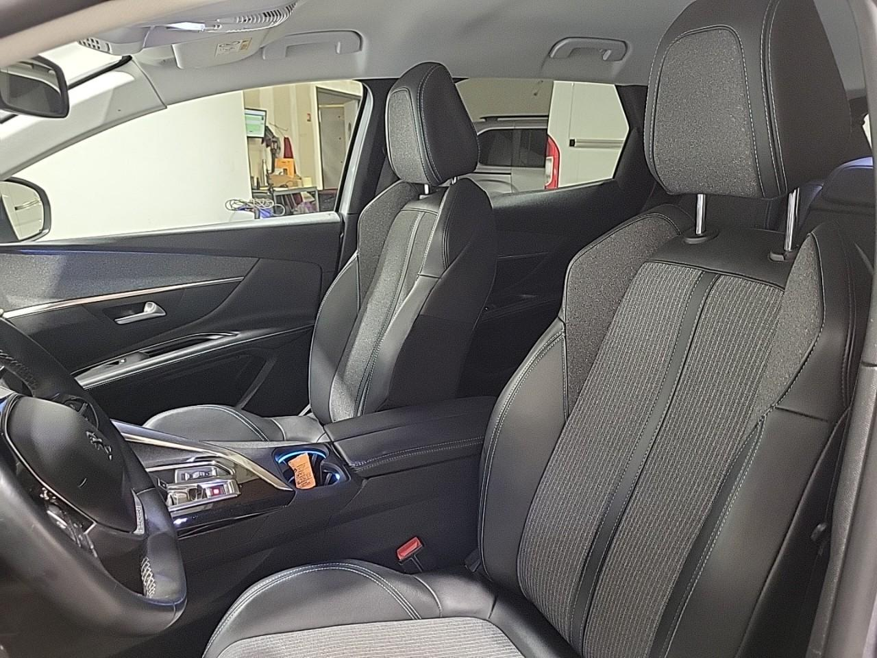 Peugeot 3008 bluehdi 130ch s&s eat8 allure pack — photo 10