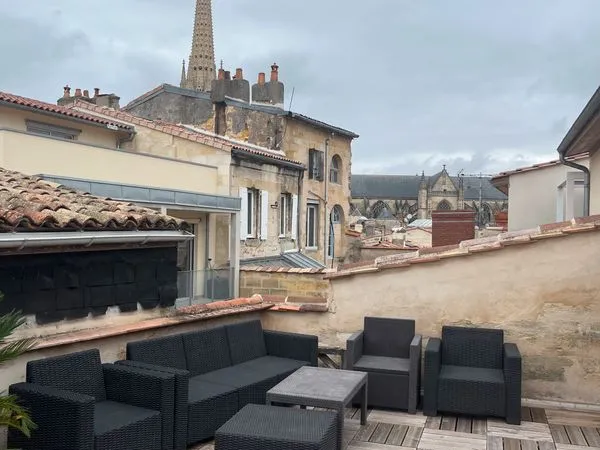 T4 meublé en duplex avec grande terrasse