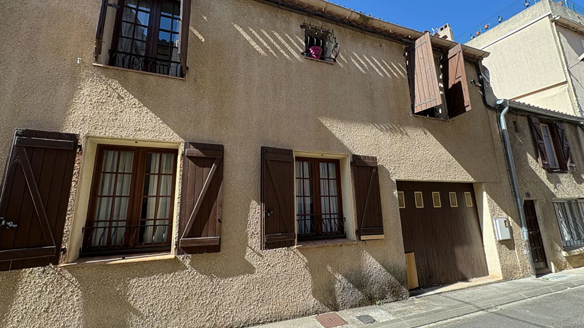 Photo 1