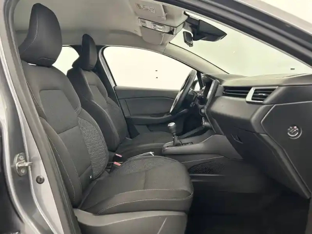 Renault Clio tce 90 — photo 15