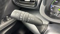 Toyota Yaris 116h Dynamic 5p MY22 — photo 26