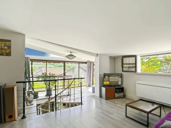Maison 2 pièces 87 m²