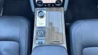 Land-Rover Range Rover 2.0 P400e 404ch Vogue SWB Mark VIII — photo 19