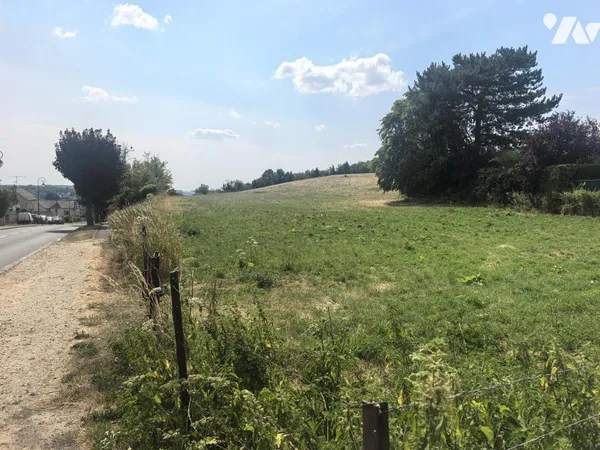 Terrain 584 m²