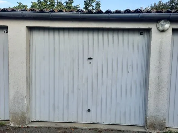 Garage/box/parking 16m2