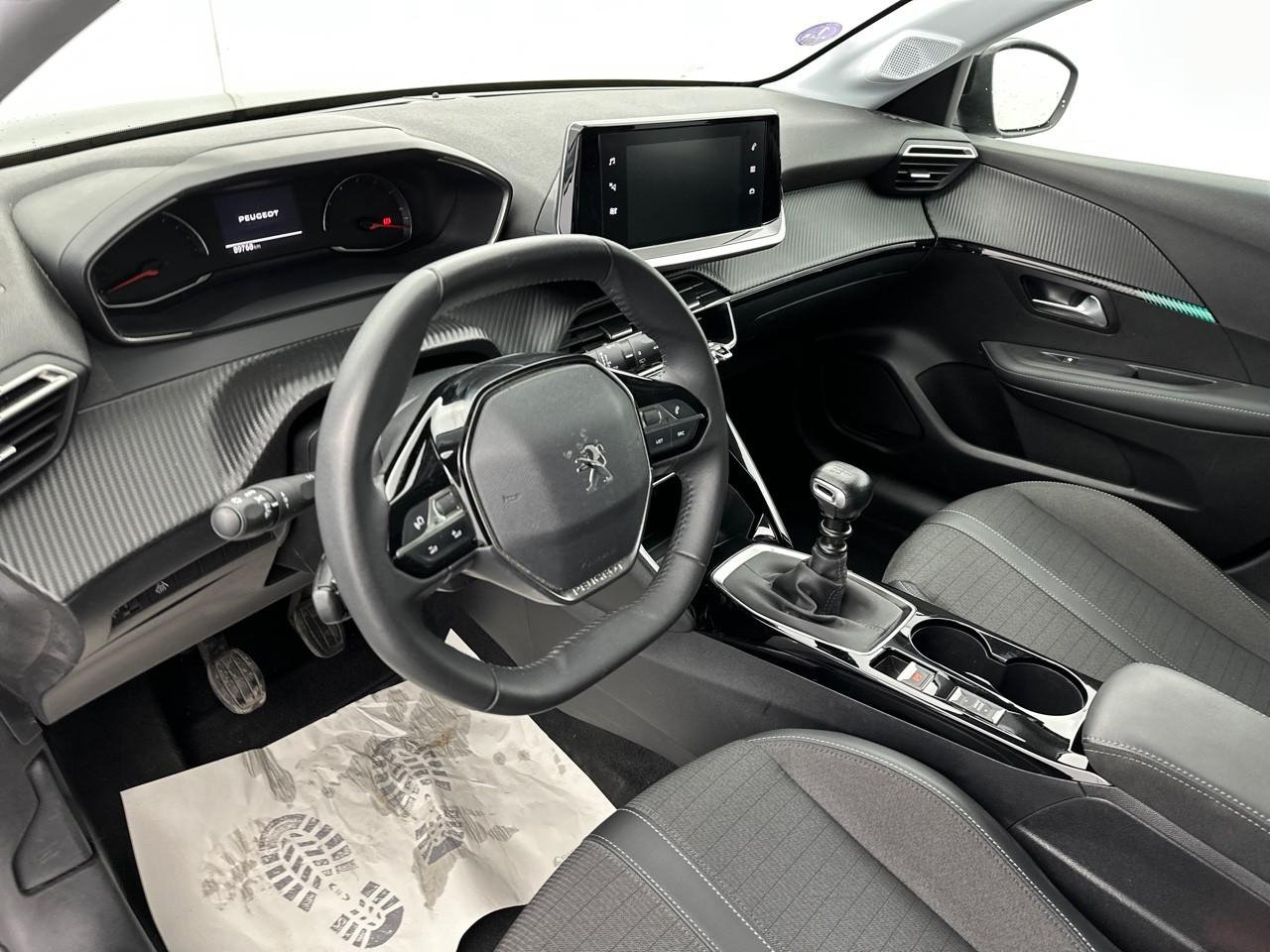 Peugeot 208 puretech 100 s&s bvm6 allure — photo 8