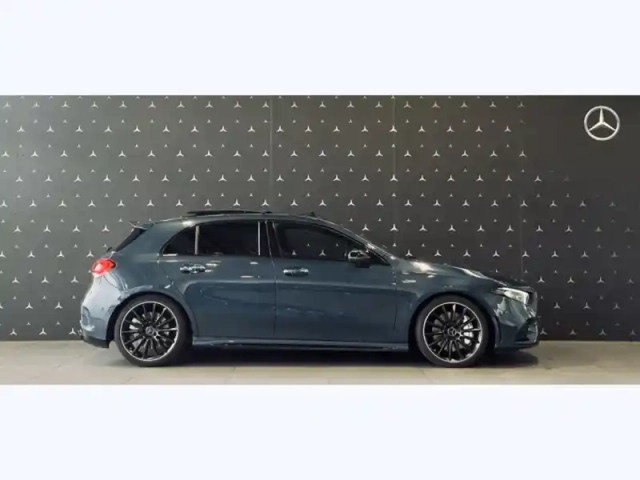 Mercedes Classe A mercedes-amg a 35 4matic — photo 6