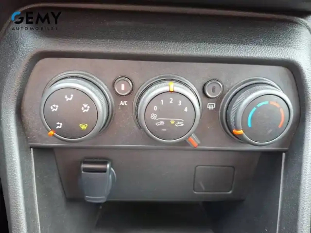 Dacia Sandero tce 90 cvt — photo 22