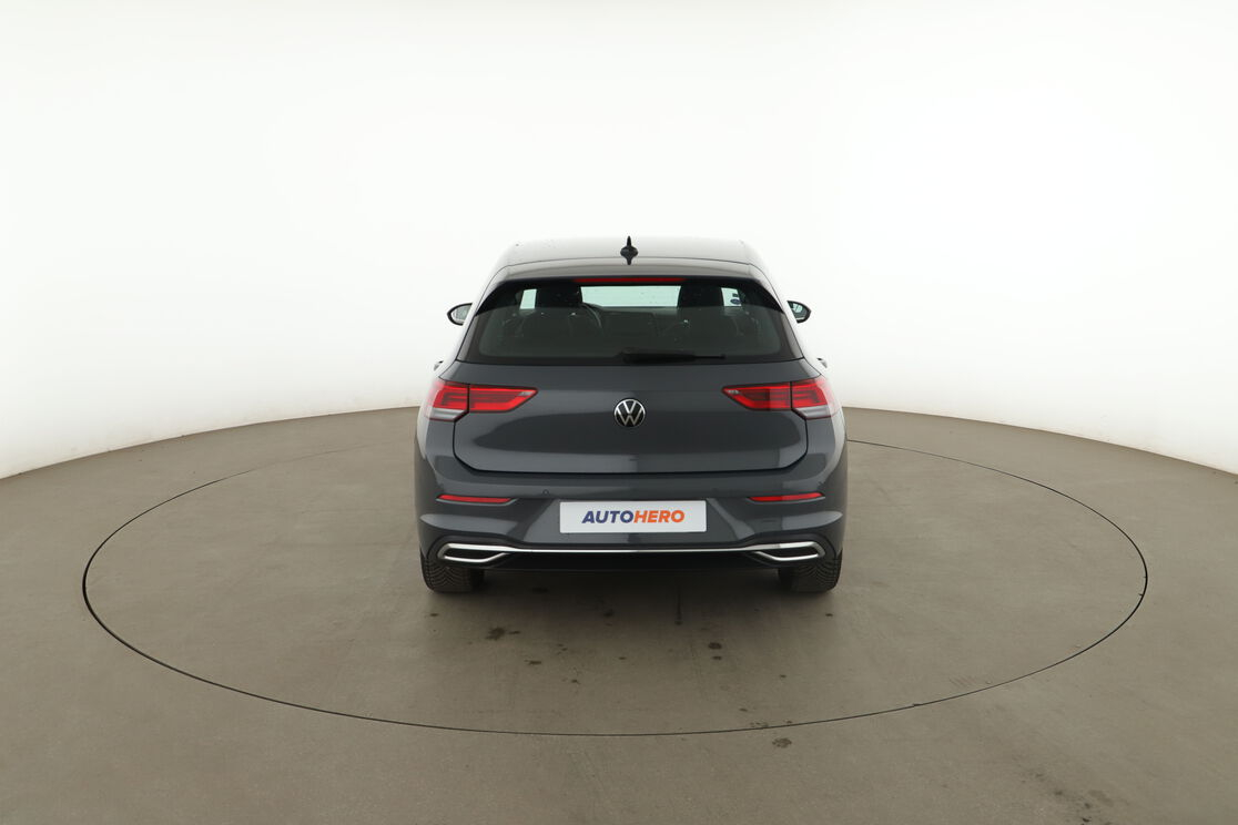 Volkswagen Golf VIII 1.4 Hybrid Rechargeable OPF Style DSG6 — photo 4