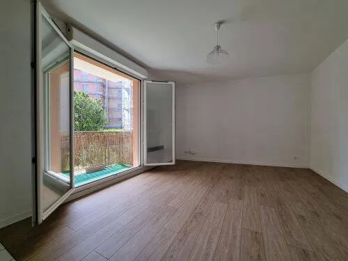 Studio 1 pièce 26 m²