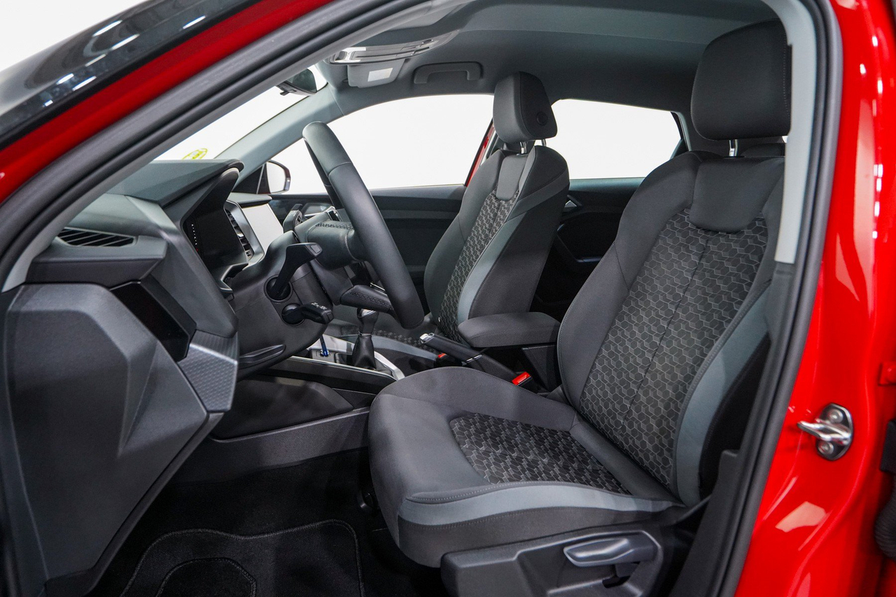 Audi A1 Sportback — photo 12