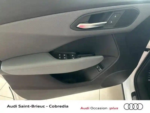 Audi Q3 1.5 e-hybrid 272ch s line s tronic 6 — photo 11