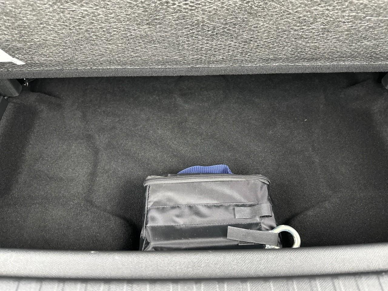 Peugeot 5008 hybrid 145 ch e-dcs6 gt — photo 43