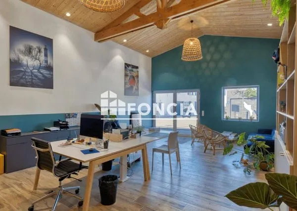 Local commercial 95 m²