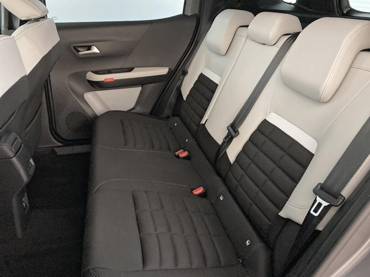 Citroën C3 Aircross hybride 145 ch aut max — photo 10