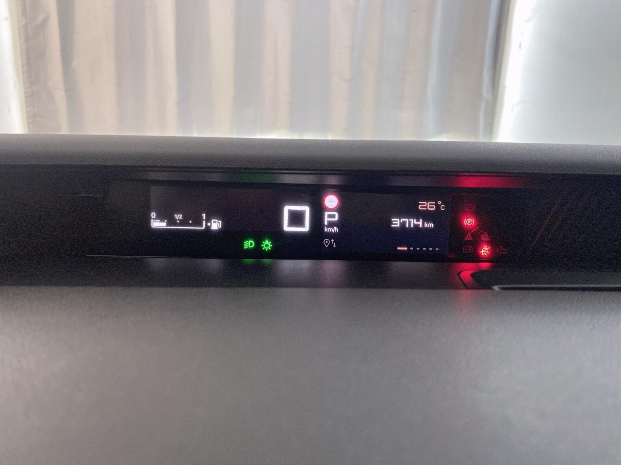 Citroën C3 Aircross hybride 145 ch aut max — photo 13