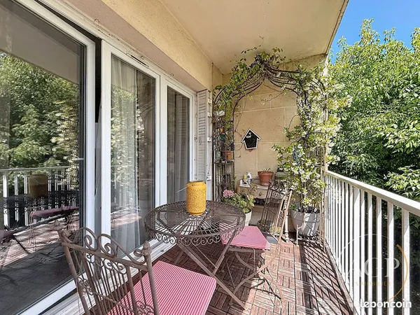 Appartement 4 pièces 82 m²