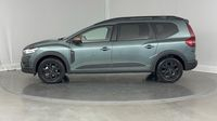 Dacia Jogger 1.6 hybrid 140ch Extreme+ 7 places -24 — photo 7