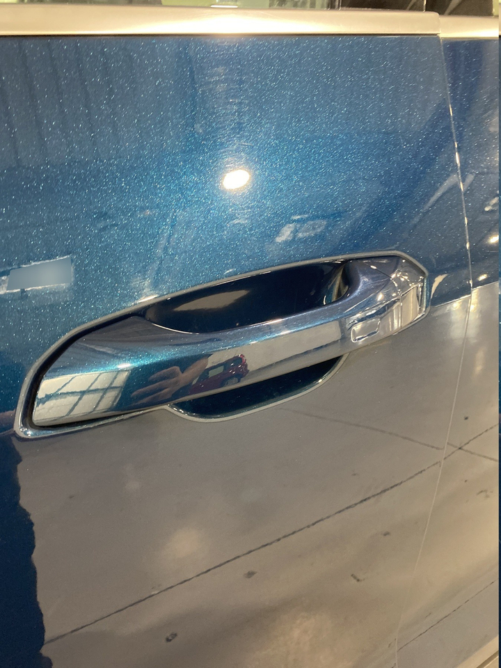 Audi e-tron — photo 37