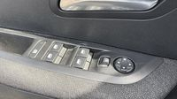 Peugeot 208 1.2 Hybrid 110ch Style e-DCS6 — photo 14
