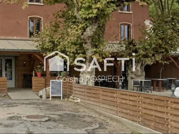 local commercial 160m²