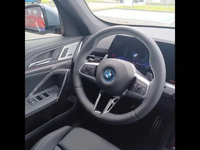 Bmw X1 xdrive 25e 245ch dkg7 — photo 5