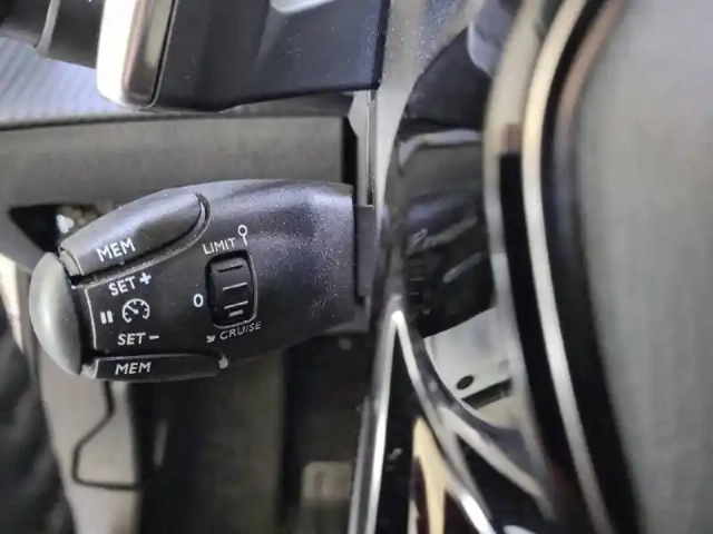 Peugeot 2008 bluehdi 130 s&amp;s eat8 — photo 54