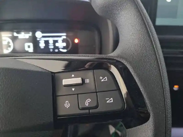 Citroën Berlingo van m diesel 100 ch manuelle — photo 28