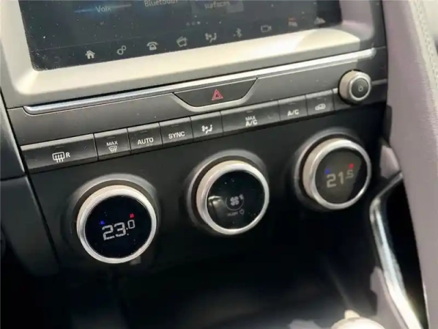 Jaguar E-Pace 2.0 d - 150 ch 2wd bvm — photo 60