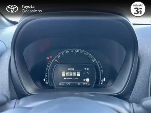 Toyota Aygo X 1.0 vvt-i 72ch design my24 — photo 14