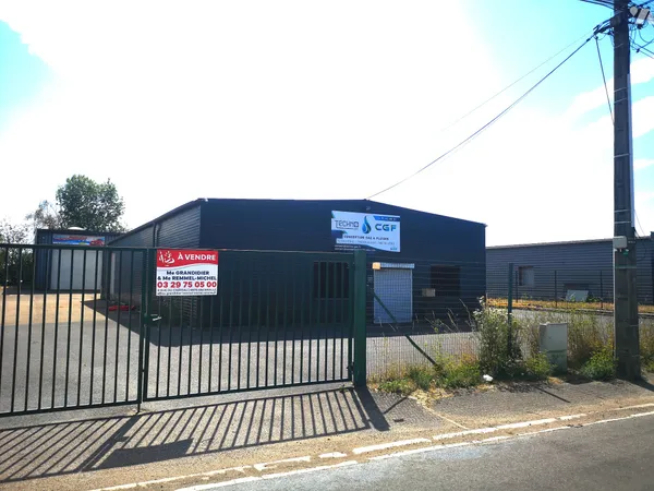 Maison 6 pièces 330 m²