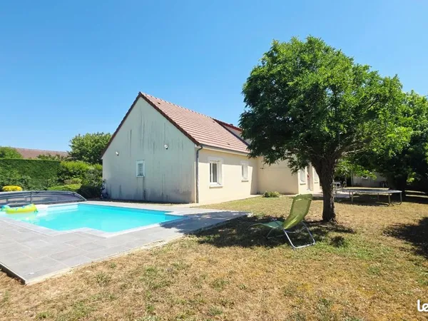 Maison 7 pièces 166 m²