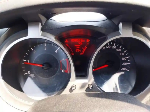 Nissan Juke 1.5 dci 110 fap start/stop system — photo 12