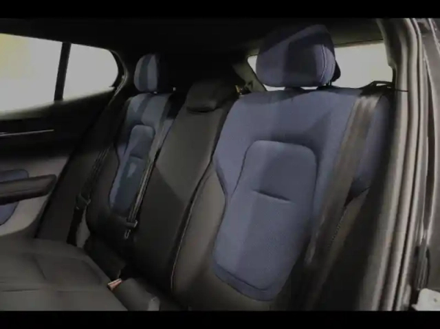 Volvo Ex30 single extended range 272ch start — photo 9