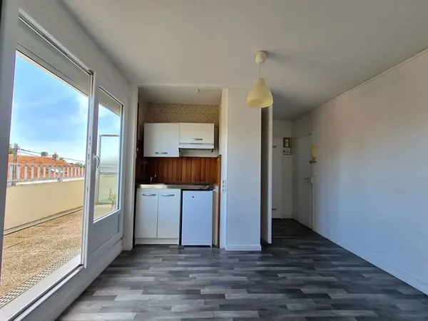 Studio 16m² avec terrasse et parking