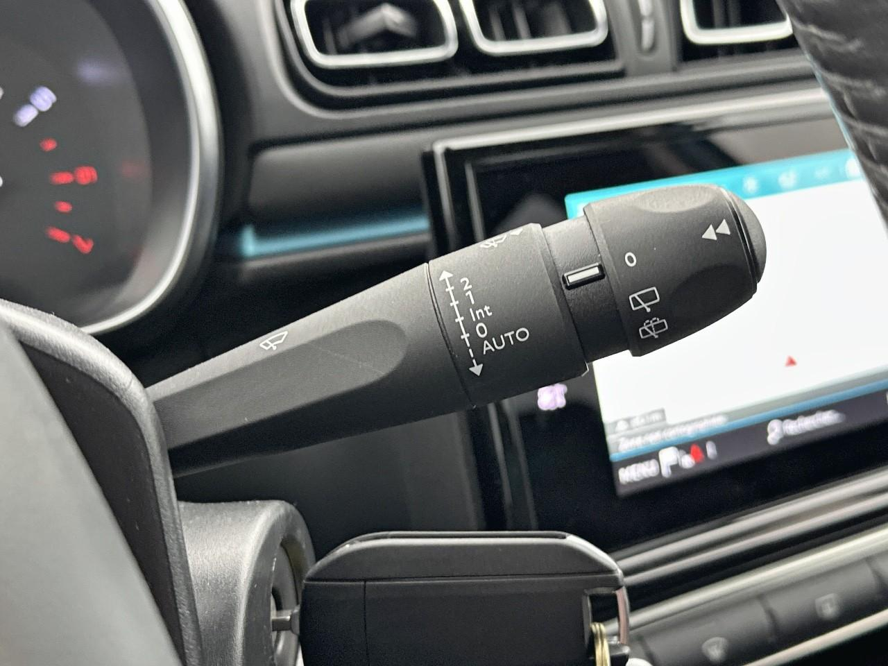 Citroën C3 puretech 110 s&s eat6 shine — photo 18