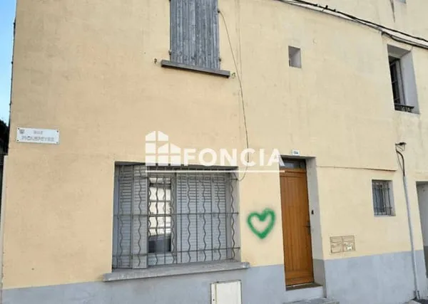 Immeuble de rapport 250 m²