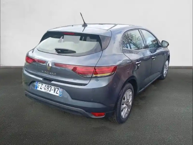 Renault Megane mégane iv berline blue dci 115 edc — photo 25
